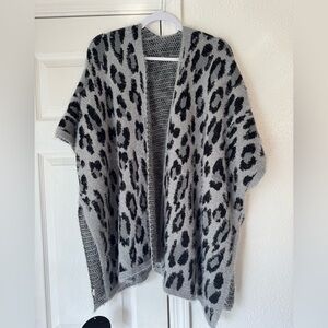Sunshine & Rhodes boutique Gray Animal Print Women's Poncho